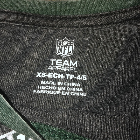 B2G1 NFL NHL NY Jets distressed raglan xs 4/5 - Picture 5 of 6